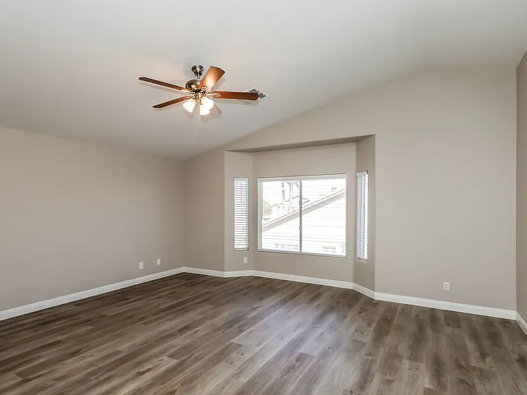 1890 Bocale Ct — Photo 10