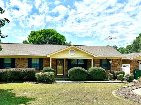 110 County Road 1585, Baileyton, AL 35019