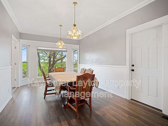 5th image of 751 Highland Blvd