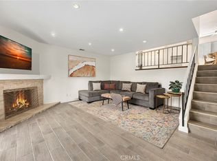 426 W 1st St APT 24, Tustin, CA 92780