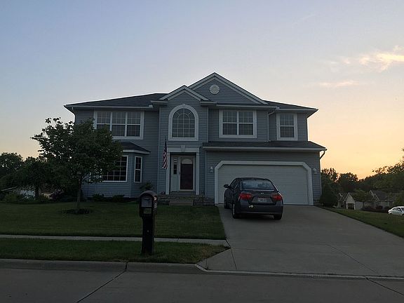 3rd image of 1529 Woodforest St NW