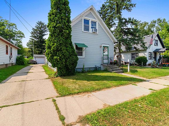 2nd image of 725 Saint George St