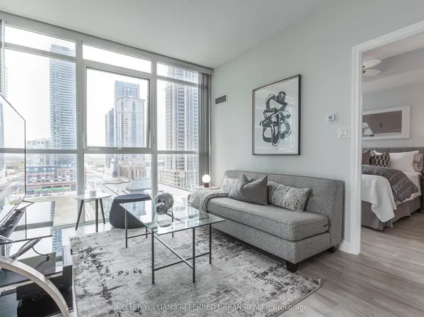 4070 Confederation Pkwy #1107, Mississauga, ON L5B 0E9