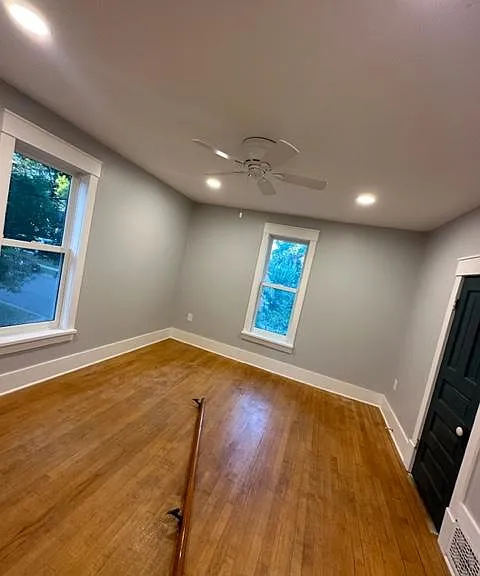 213 1/2 Fulton St #213-1/2 — Photo 3
