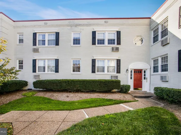 416 Bashford Ln APT 102, Alexandria, VA 22314