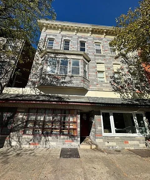 437 High St #A4 — Photo 4
