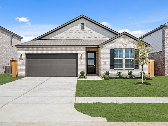 2nd image of 1084 Sunlit Cir