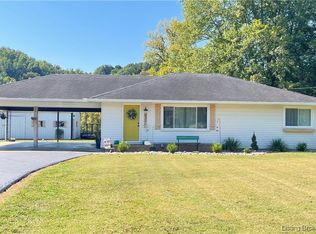 633 W Water St, Borden, IN 47106