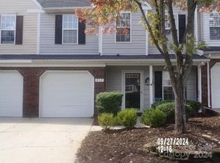 855 Pelican Bay Dr, Pineville, NC 28134