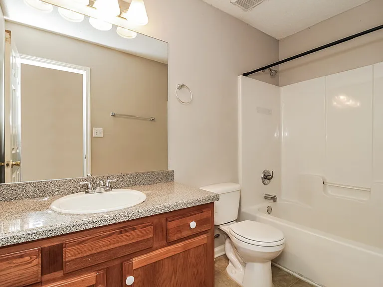 28 Fernwick Ct — Photo 15