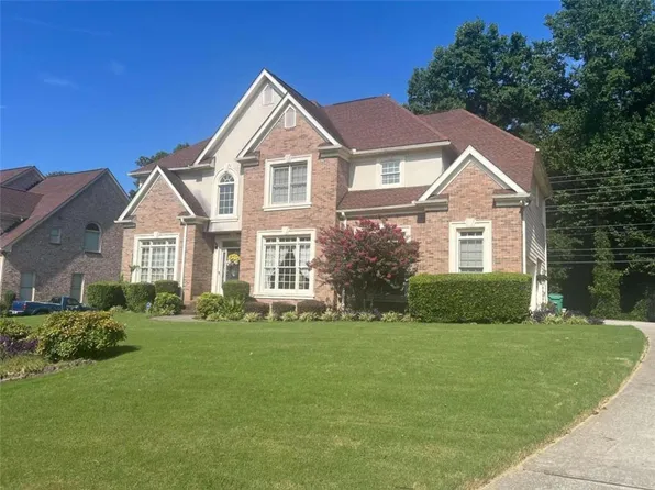 3368 Holly Hill Pkwy, Ellenwood, GA 30294