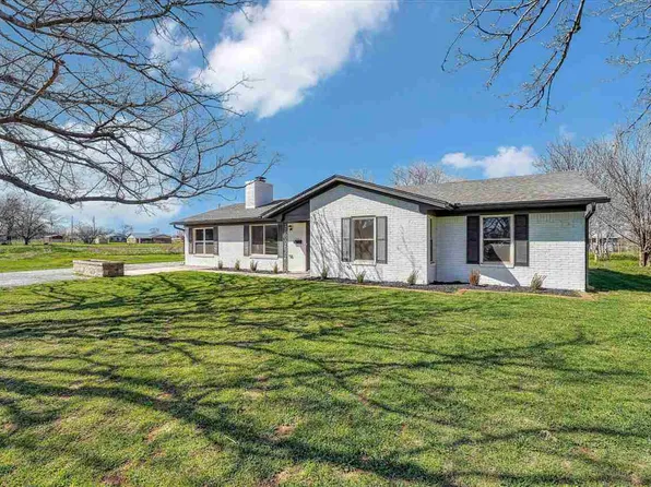 919 D Ave, Randlett, OK 73562