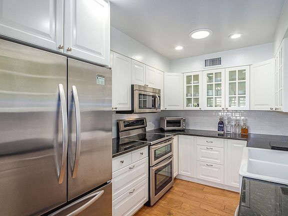 3rd image of 4800 N 68th St Unit 200