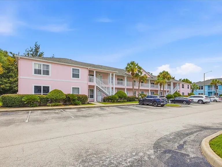 3157 Sun Lake Ct #A — Photo 2