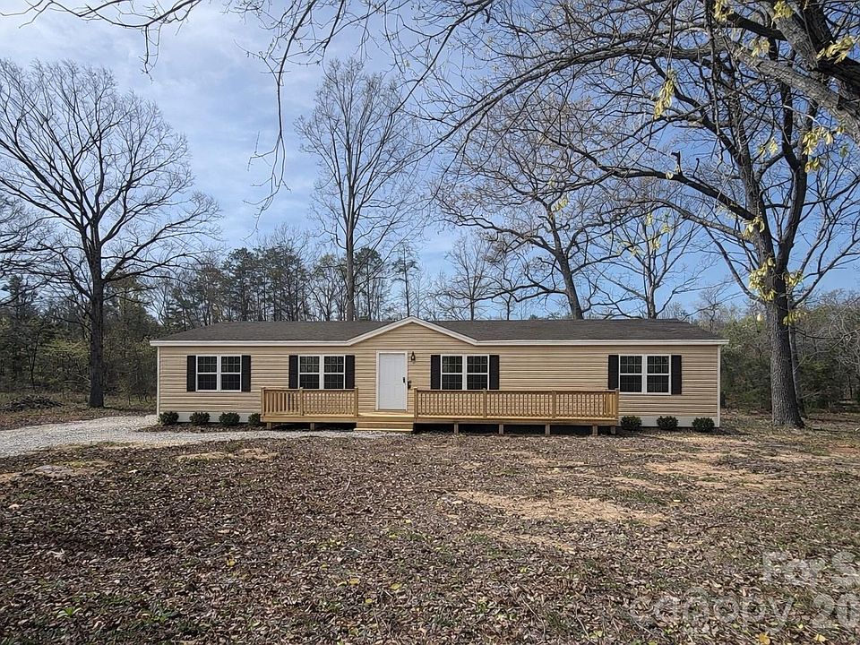 1st image of 718 Hines Rd