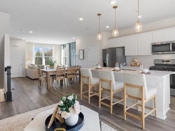 29 Clementon Rd E, Gibbsboro, NJ 08026