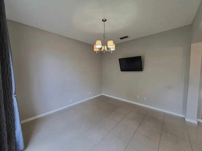 5403 Loma Vista Loop — Photo 9
