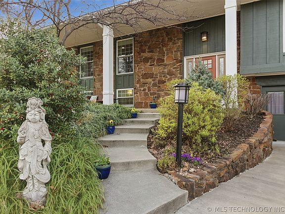 4th image of 1411 Yorktown Ln