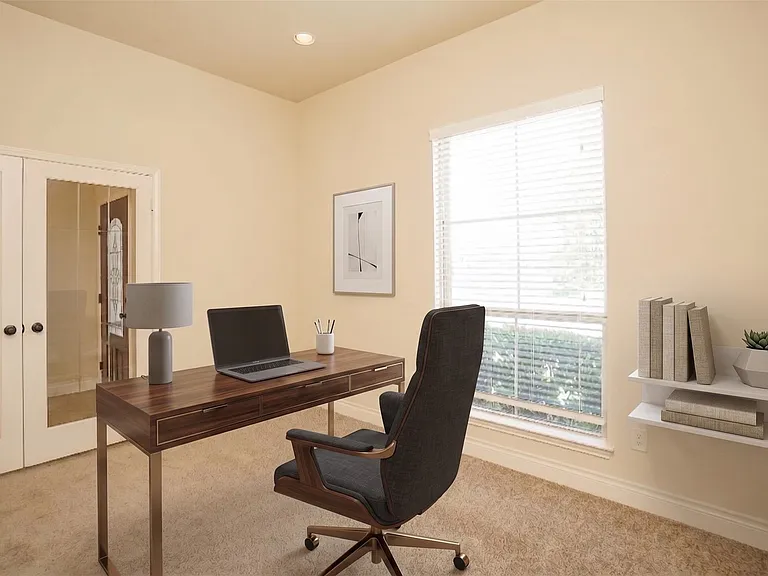 1215 Watercrest Park Ln — Photo 3