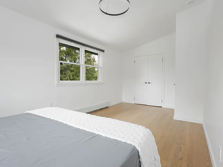17 Underhill Dr — Photo 20