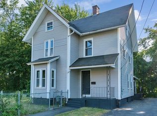 19 Clinton St, Chicopee, MA 01013
