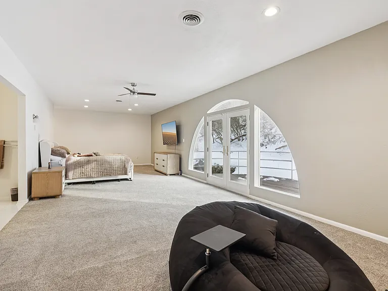 1397 Glencoe Ave — Photo 50