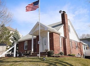 165 Bancroft Ave, Staten Island, NY 10306