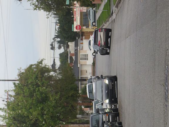 4th image of 13903 Eucalyptus Ave