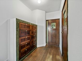 340 S Highland Ave APT 1B, Pittsburgh, PA 15206