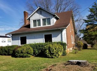 585 S Main St, Rocky Mount, VA 24151