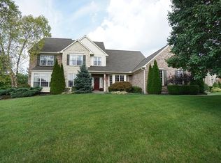 6848 Waterbury Ln, Mason, OH 45040