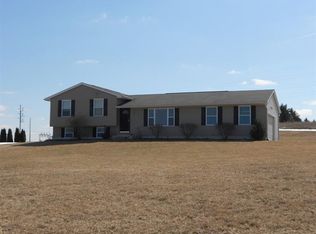 16027 Whippoorwill Ct, Manchester, MI 48158