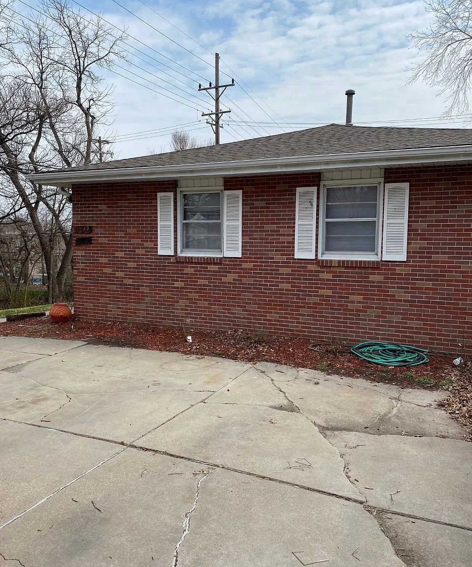 1246 N 46th Street — Photo 2