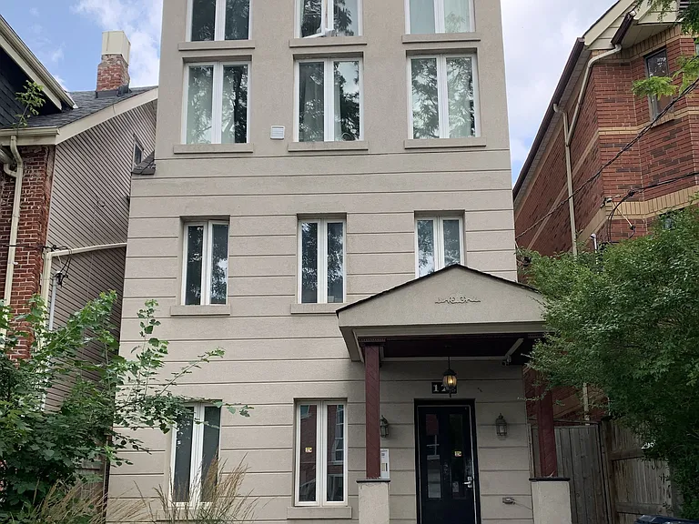 122 Baldwin St #2 — Photo 1