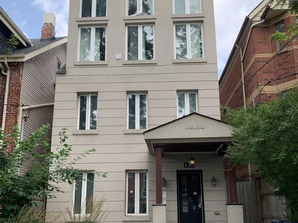 122 Baldwin St #2, Toronto, ON M5T 1L6