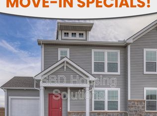 12422 S Parkwood Ln, Greenwood, MO 64034
