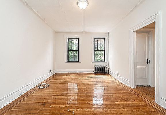 2nd image of 3056 30th St APT 2D