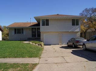 4205 46th St, Des Moines, IA 50310