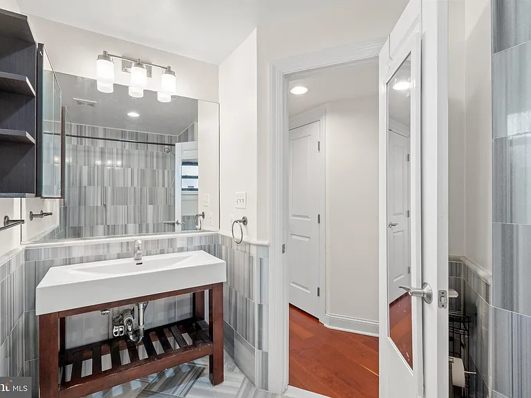 1354 Euclid St NW #202A — Photo 17