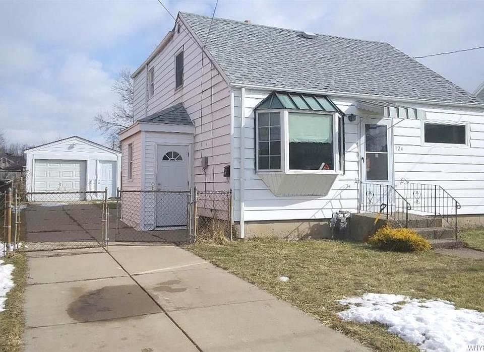 1st image of 124 Albert Ave