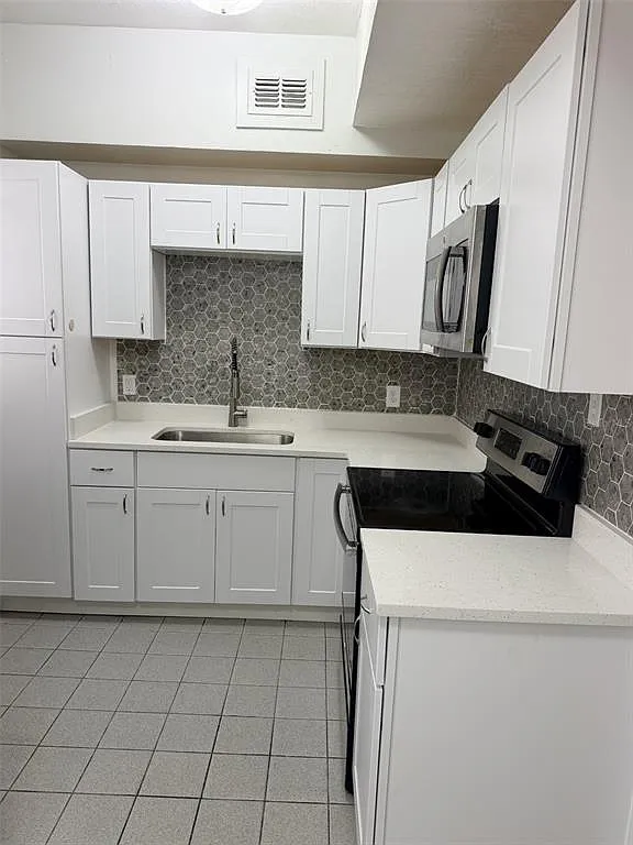 2 bed, 1.0 bath, 1088 sqft, $1,895 — Photo 4