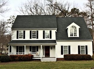 9044 Gold Ridge Ln, Mechanicsville, VA 23116