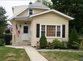 136 Lenox Ave, Maywood, NJ 07607