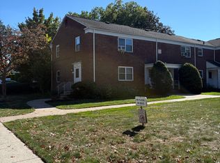 479 Maple Hill Dr APT 33, Hackensack, NJ 07601
