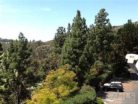 2nd image of 7835 Cowles Mountain Ct Unit B31