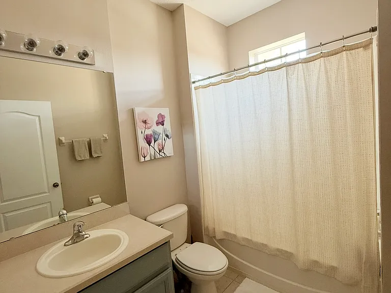 Bexley Dr — Photo 6