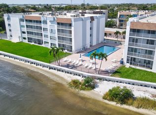 Palm Lake, Lake Worth Beach, FL 33460