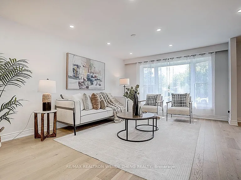 47 Sherwood Forest Dr #MAIN — Photo 13