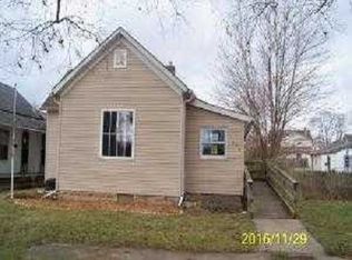 392 E 2nd St, Peru, IN 46970