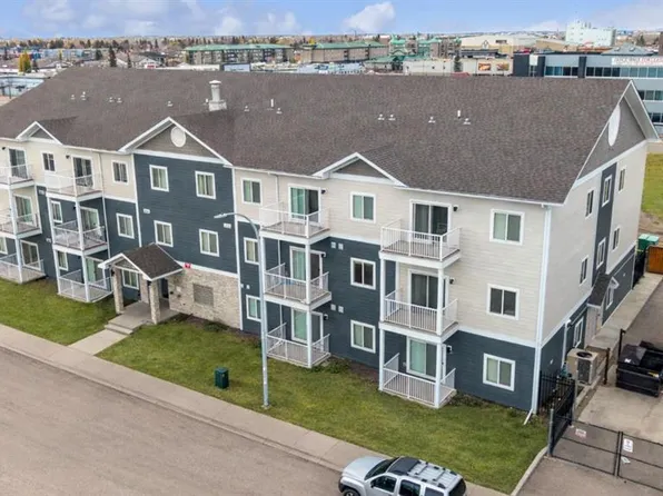 10004 97a St, Grande Prairie, AB